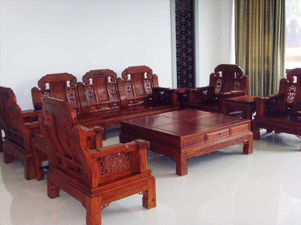 濟(jì)南實(shí)木家具應(yīng)該如何去做保養(yǎng)?